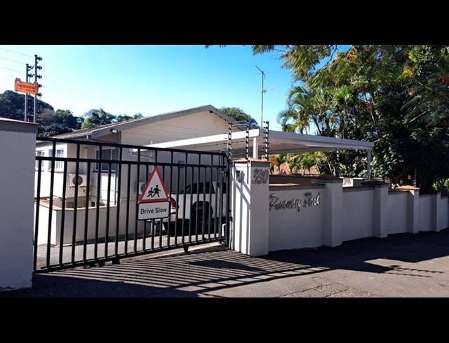 3 BEDROOM TOWNHOUSE FOR SALE IN MORNINGSIDE